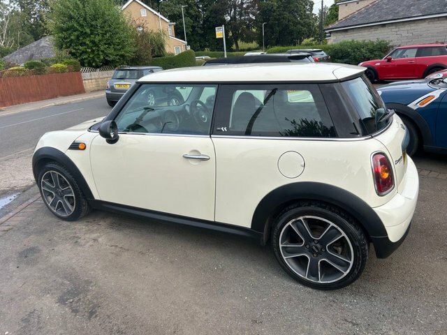 Mini Hatch 1.4 First Hatchback Euro 4 75 P White #5