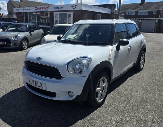 Mini Countryman 1.6 One Suv Euro 5 S S 98 Ps White