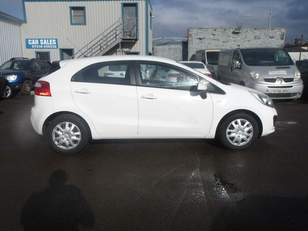 Kia RIO Vehicle Details Price - 3995 Make Kia Model Rio Silver #16