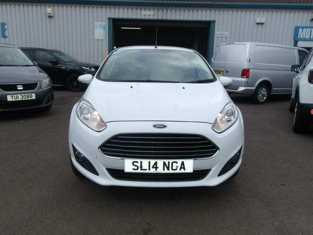 Ford Fiesta Zetec White #2