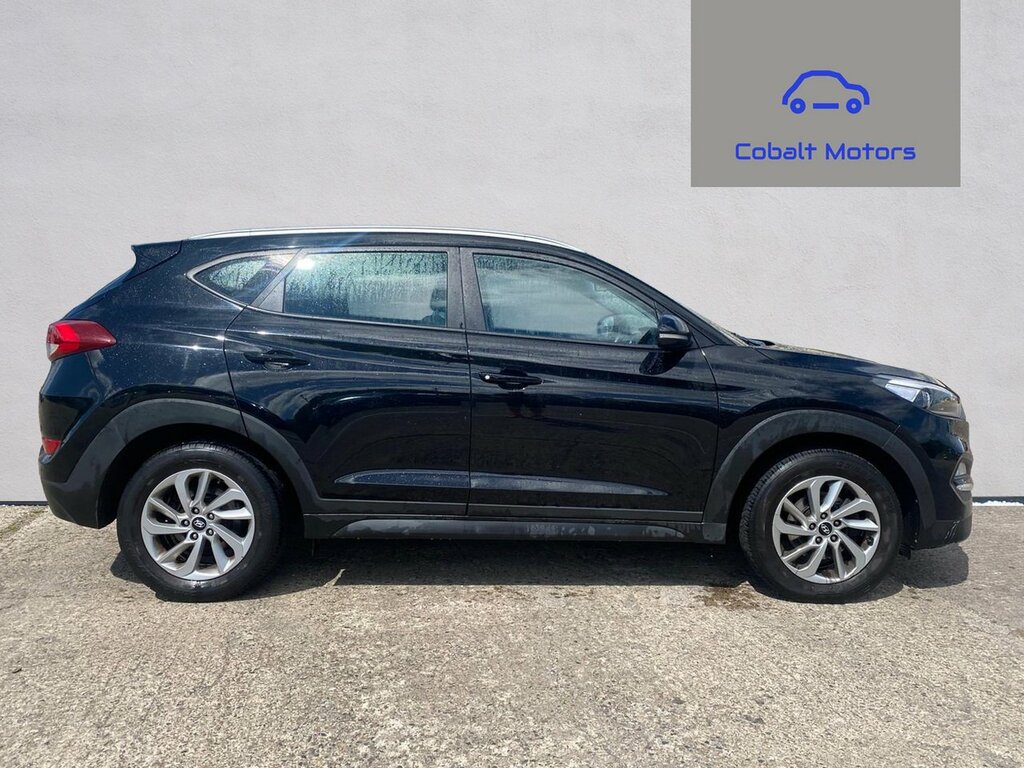 Hyundai Tucson 1.7 Crdi Blue Drive Se Nav Suv E Black #3