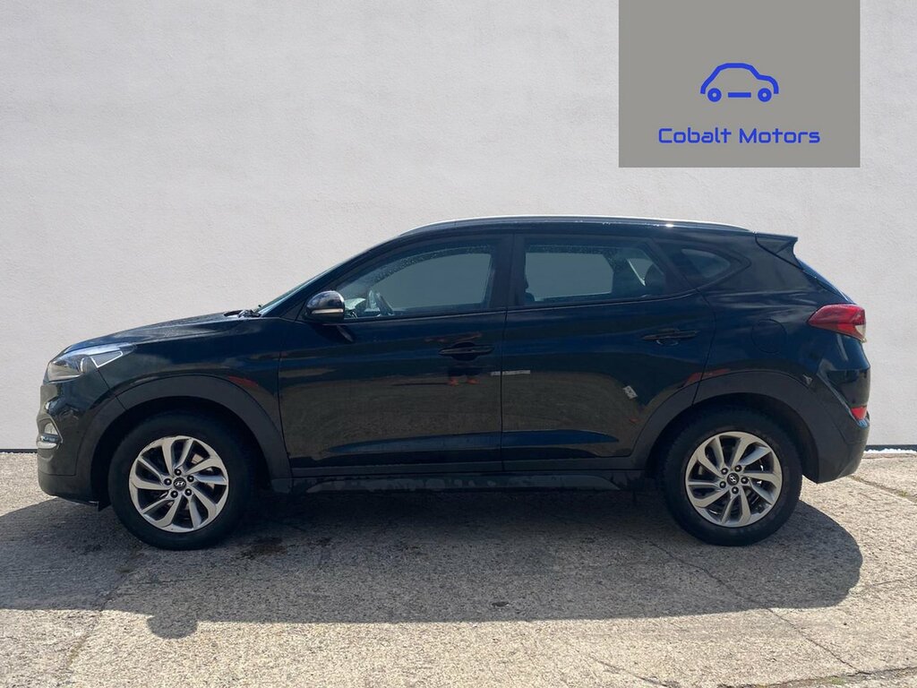 Hyundai Tucson 1.7 Crdi Blue Drive Se Nav Suv E Black #6