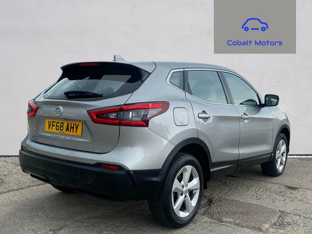 Nissan Qashqai 1.3 Dig-t Acenta Premium Suv Eur VF68AHY Silver #3