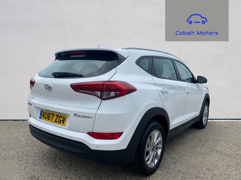 Hyundai Tucson 1.6 Gdi Blue Drive Se Nav Suv Eu White #5