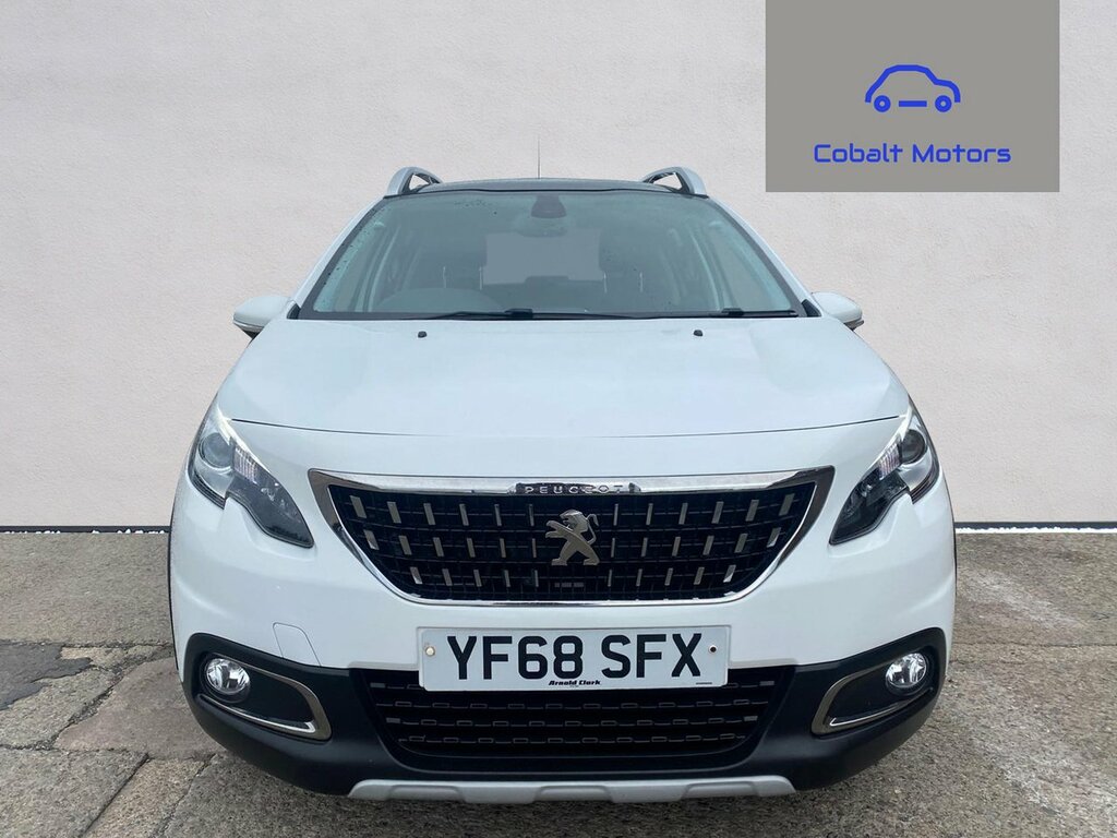 Peugeot 2008 1.2 Puretech Allure Premium Suv White #6