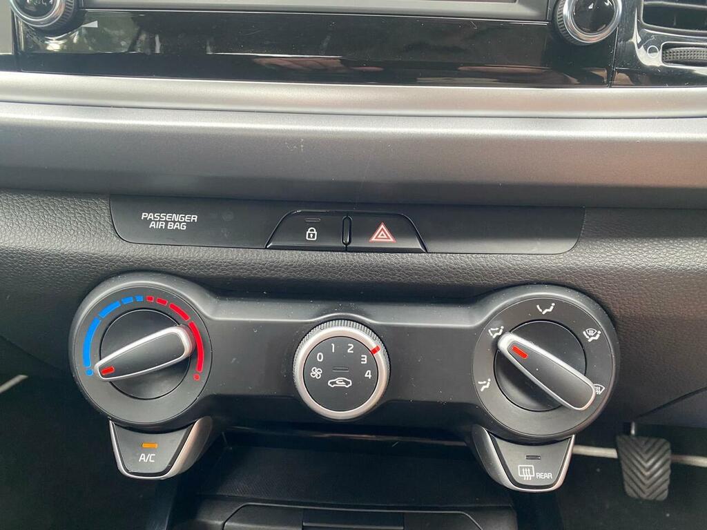 Kia RIO 1.4 2 Hatchback 6 Spd Euro 6 98 B White #9
