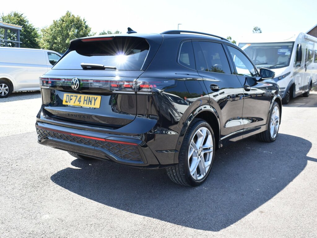 Volkswagen Tiguan 2.0 Tdi R-line Suv Dsg Euro 6 Ss 15 Black #6
