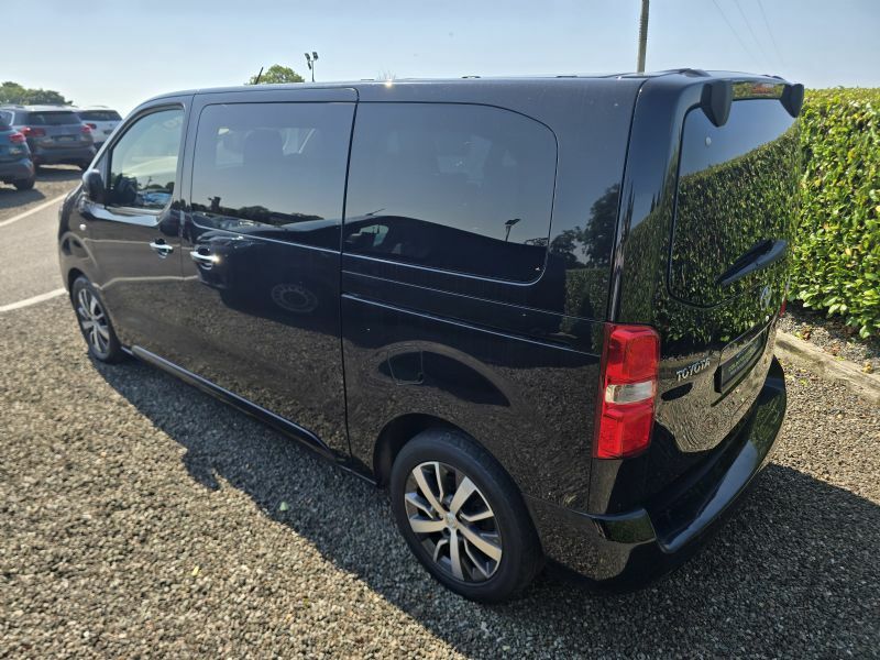 Toyota Proace Verso Family L1 2.0 D Black #3