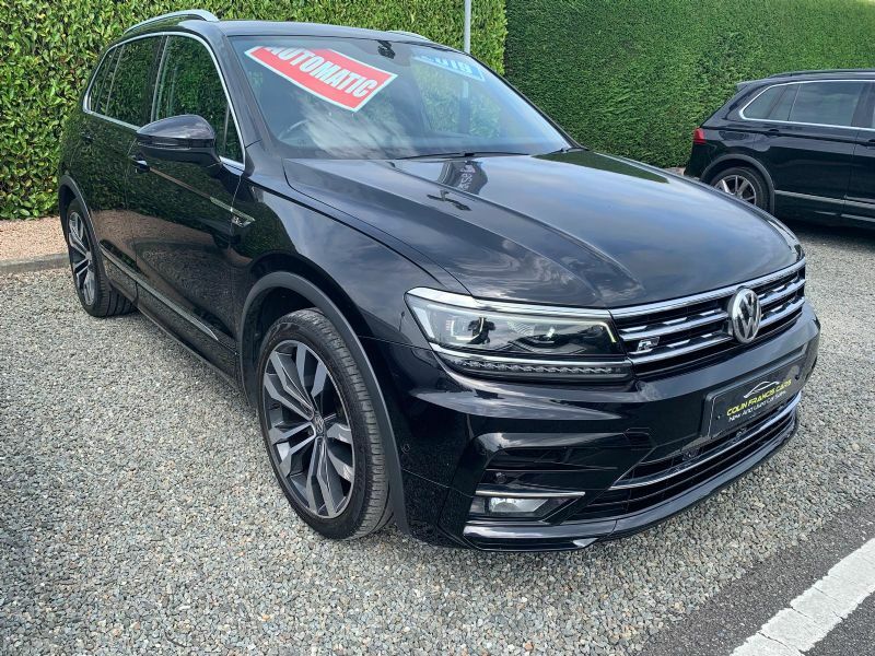 Volkswagen Tiguan R CF19JNU Black #6
