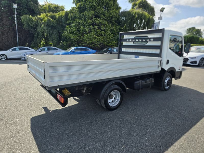 Nissan NT400 Cabstar 35.13 Swb 3.0Dci White #4