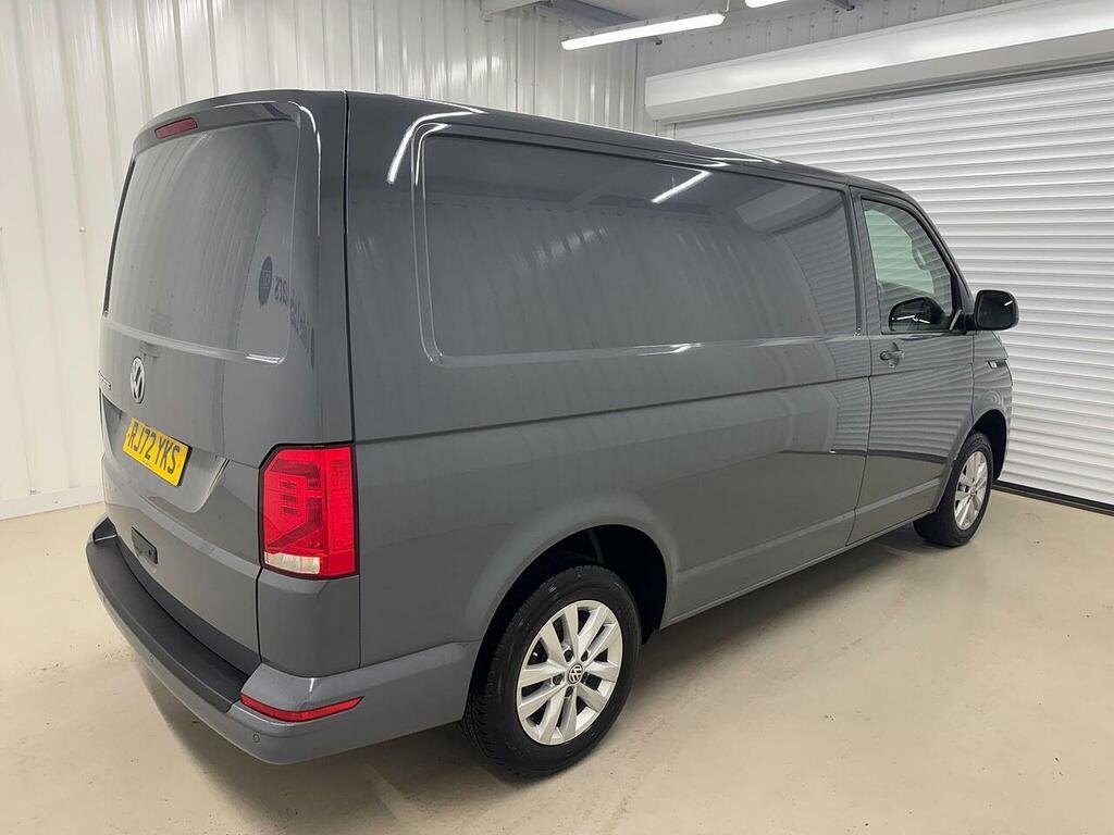 Volkswagen Transporter 2.0 Tdi T28 Highline Fwd Swb Euro 6 Ss RJ72YKS Grey #6