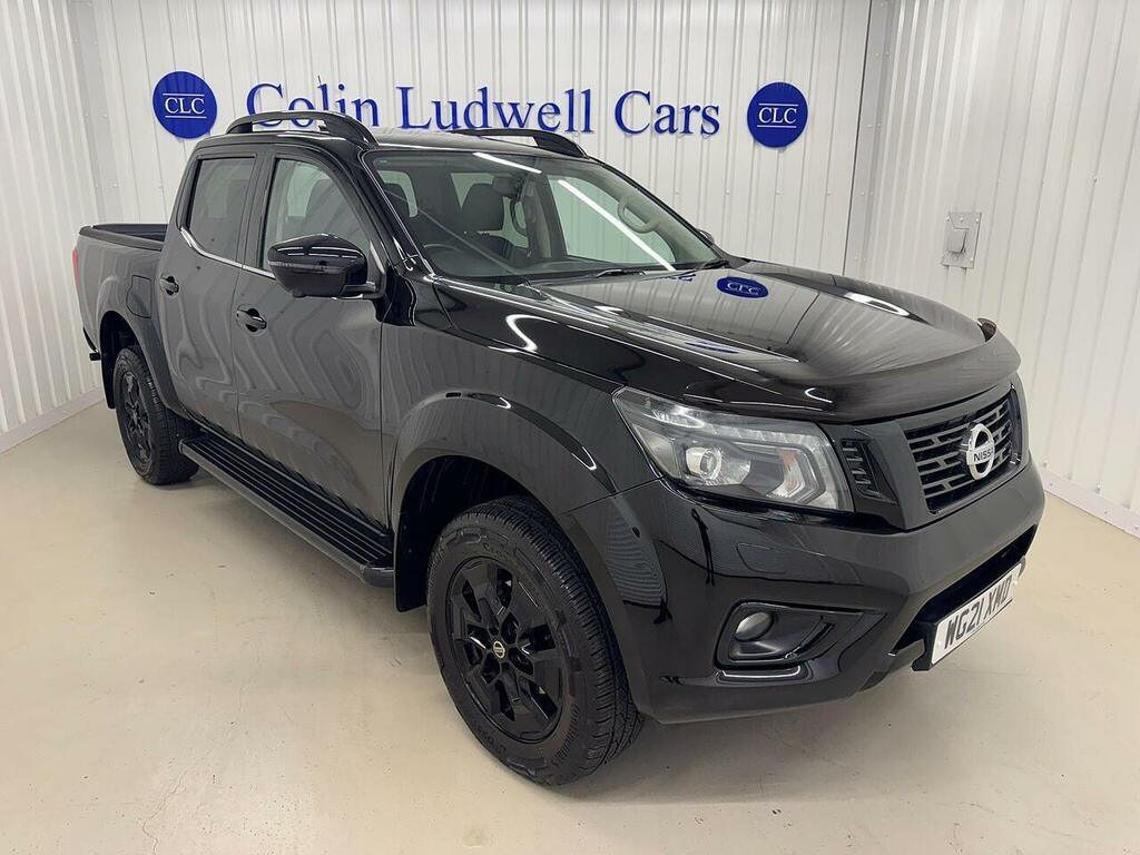 Nissan Navara 2.3 Dci N-guard Double Cab Pickup Manua WG21XMD Black