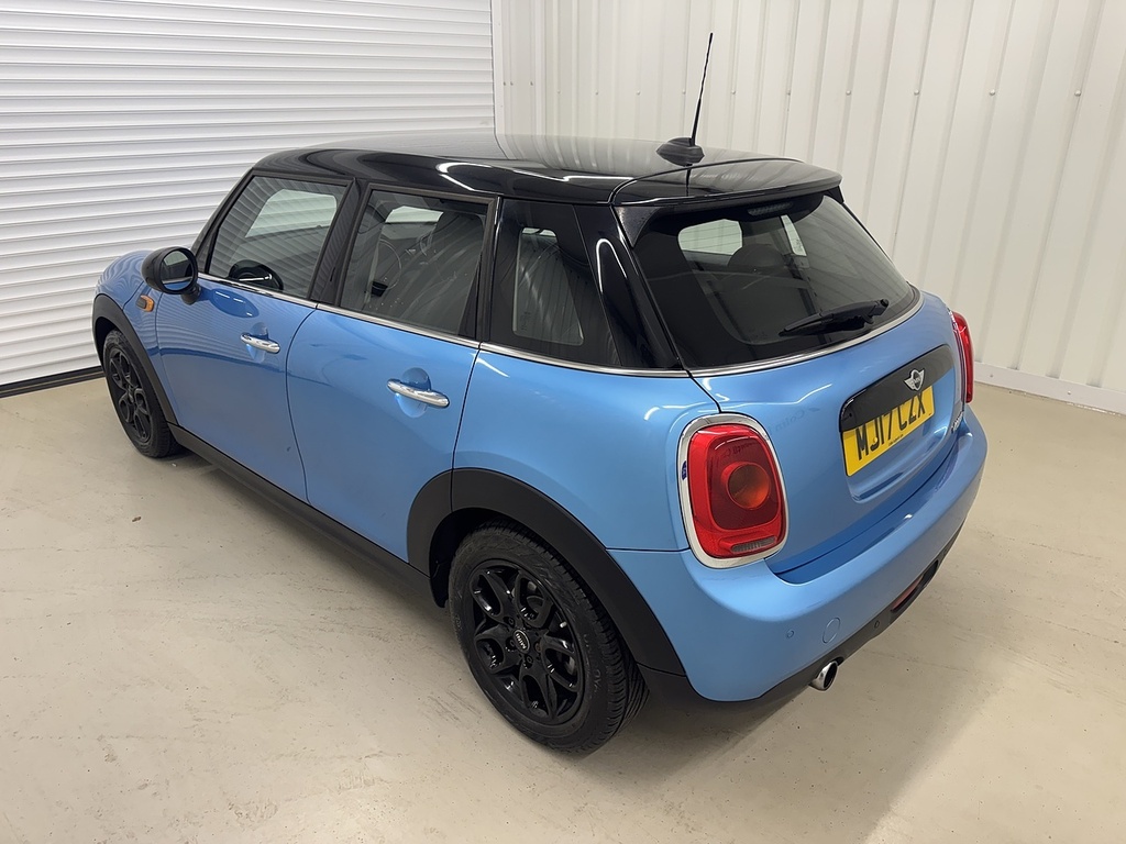 Mini Hatch 1.5 Cooper Hatchback Euro 6 Ss MJ17CZX Blue #4