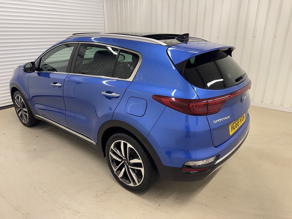 Kia Sportage 1.6 T-gdi 4 Suv Euro 6 Ss 17 HG68HXN Blue #4