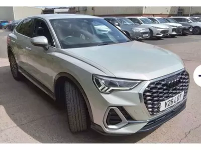 Audi Q3 2.0 Tfsi 40 Vorsprung Suv S Tronic Quat Black #1