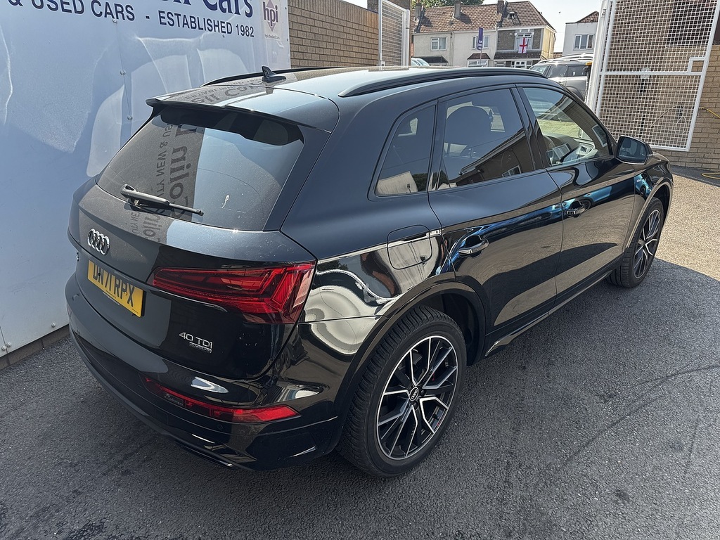 Audi Q5 2.0 Tdi 40 Edition 1 S Tronic Quattro Euro 6 Ss Black #2