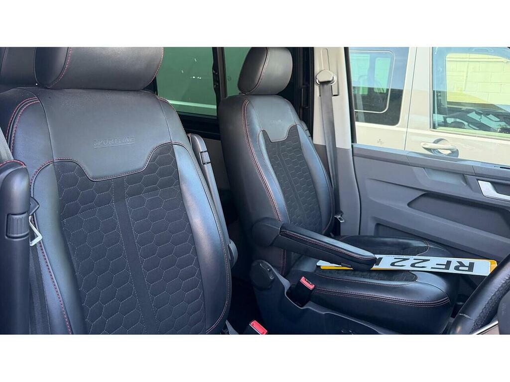 Volkswagen Transporter Sportline 2.0 Bitdi T32 Sportline Kombi Dsg Fwd Swb Euro 6 Black #6
