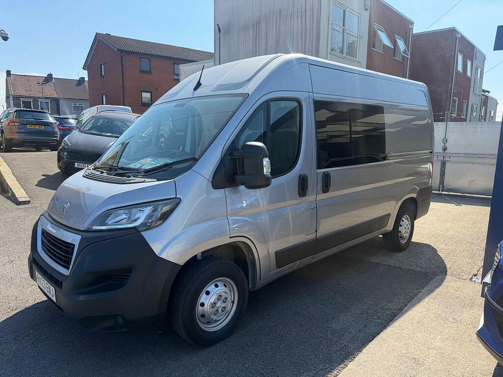Peugeot Boxer 2.2 Bluehdi 335 Professional Premium L2 H2 Euro Grey