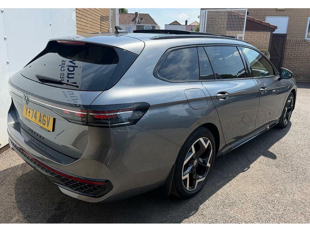 Volkswagen Passat 1.5 Etsi Mhev R-line Estate Hybrid Dsg Grey #4