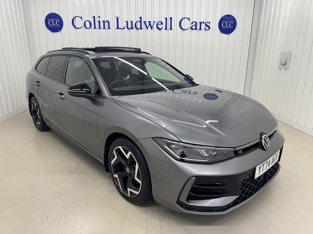 Volkswagen Passat 1.5 Etsi Mhev R-line Estate Hybrid Dsg Grey