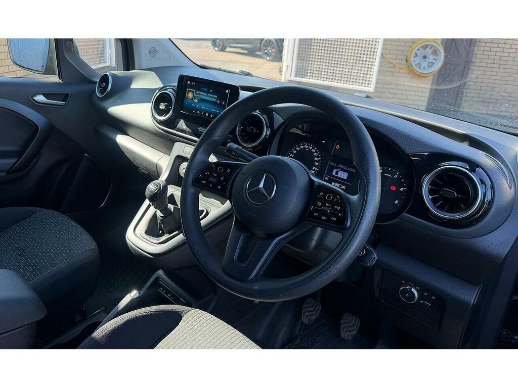 Mercedes-Benz CITAN 1.5 110 Cdi Premium L1 Euro 6 Ss Black #4