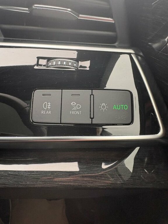 Audi SQ7 4L Vorsprung Black #31