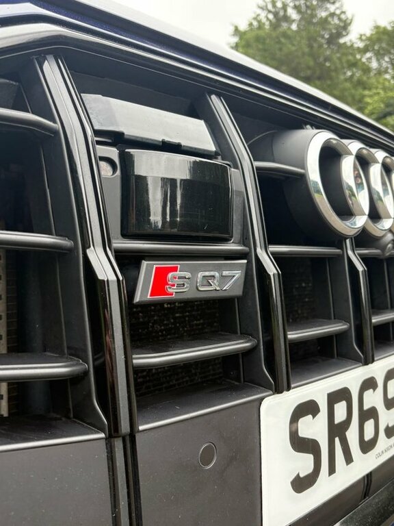 Audi SQ7 4L Vorsprung Black #14