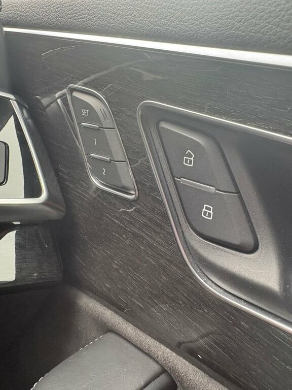 Audi SQ7 4L Vorsprung Black #32