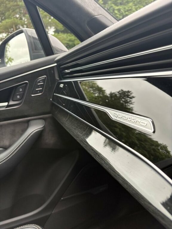 Audi SQ7 4L Vorsprung Black #29
