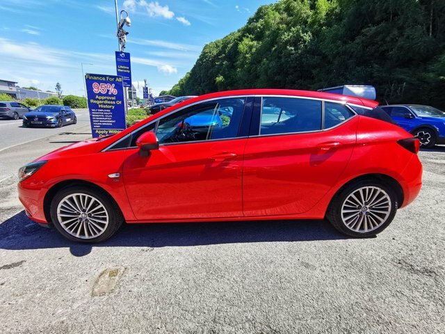 Vauxhall Astra 2017 17 1.4I Turbo Elite Hatchback Manu MD17GVO Red #3
