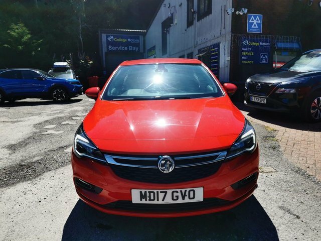 Vauxhall Astra 2017 17 1.4I Turbo Elite Hatchback Manu Red