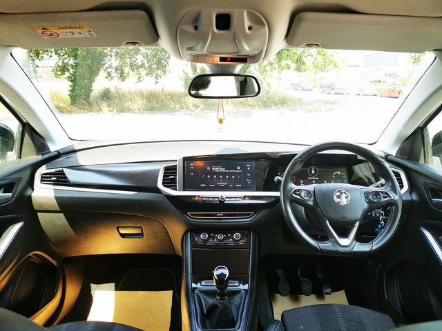 Vauxhall Grandland X Pre Reg 1.6 Phev 225Ps Ultimate Red #12