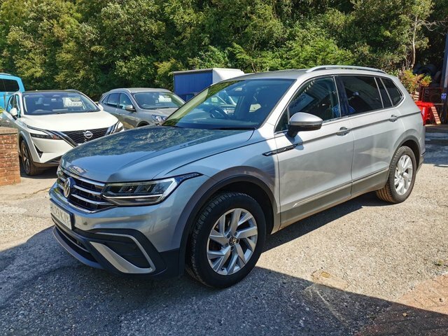 Volkswagen Tiguan Allspace 1.5 Tsi Life Suv Dsg Euro 6 S S 150 Silver #3