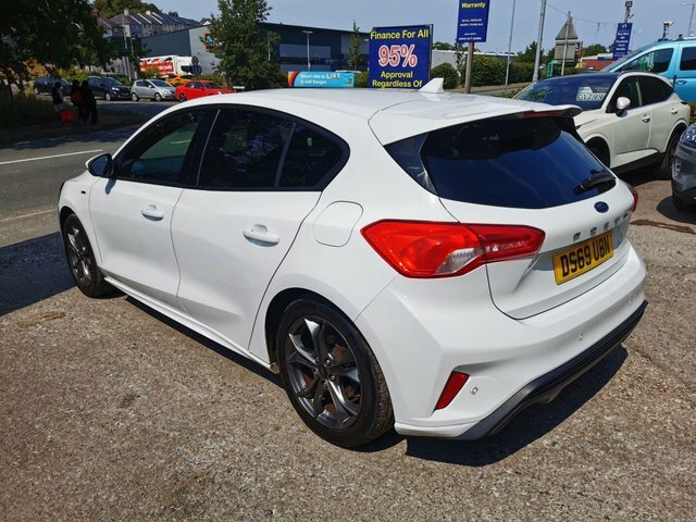 Ford Focus 2019 69 1.0T Ecoboost St-line Hatchback DS69UBN White #5