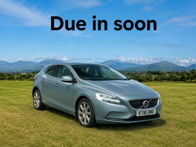 Volvo V40 2.0 T3 Gpf Inscription Hatchback Grey