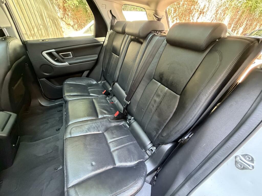 Land Rover Discovery Sport 2.0 Td4 180 Hse Black #36