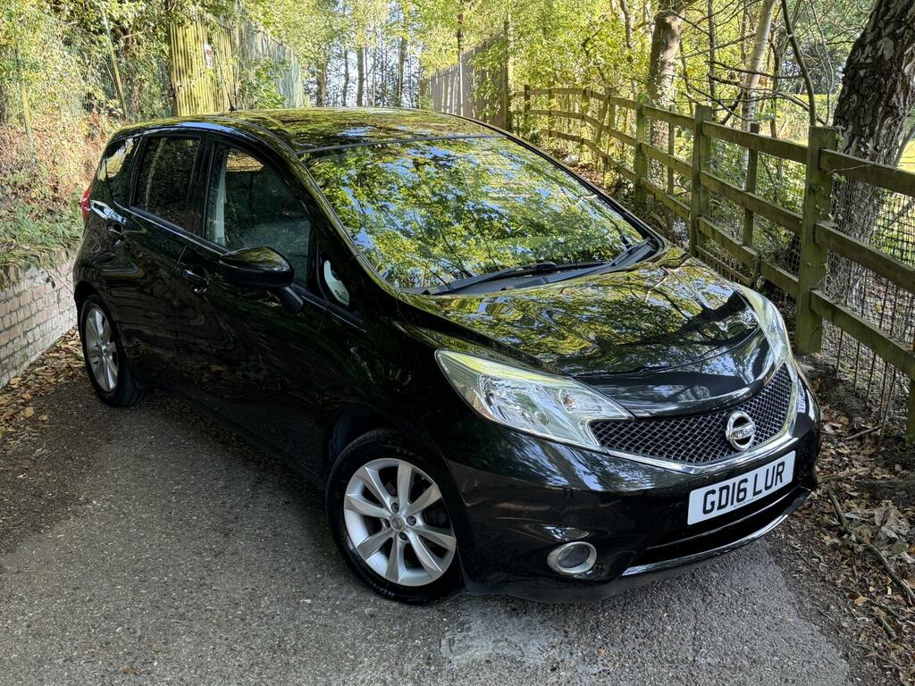 Nissan Note Tekna Black #4
