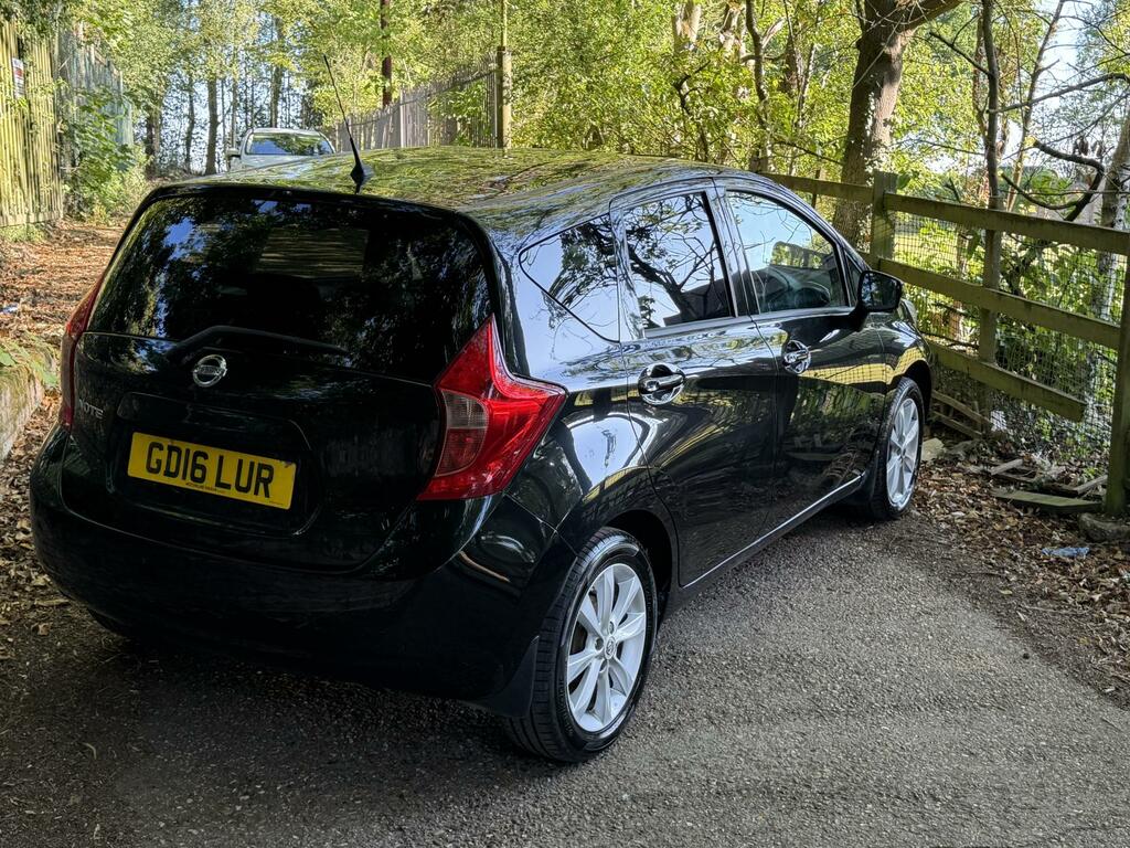 Nissan Note Tekna Black #2