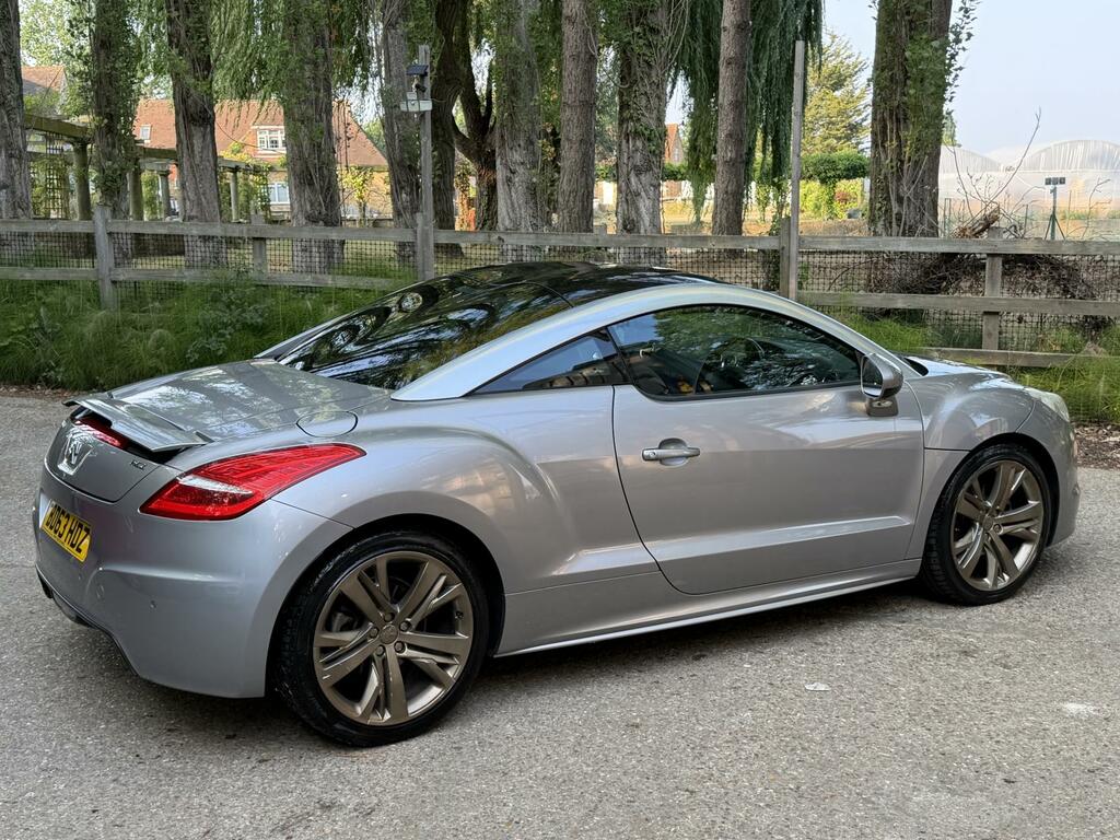 Peugeot RCZ Coupe Red #13