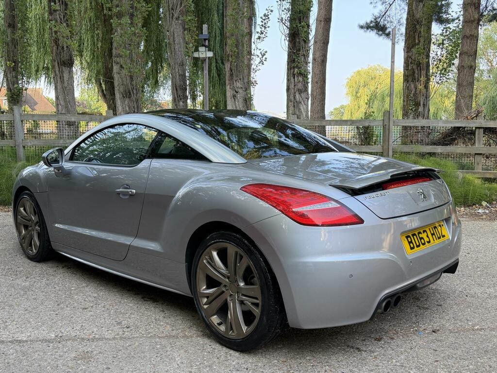 Peugeot RCZ Coupe Red #19