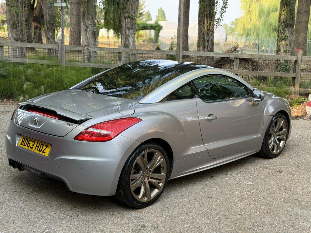 Peugeot RCZ Coupe Red #15