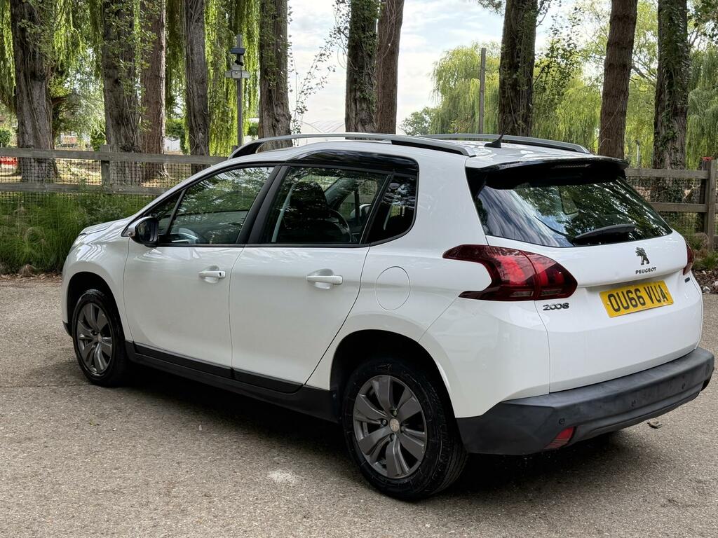 Peugeot 2008 1.2 Puretech Active Euro 6 White #17