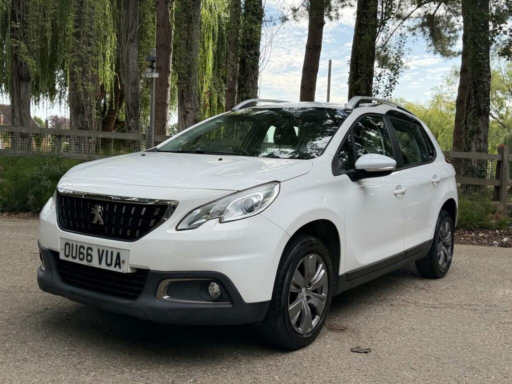 Peugeot 2008 Active White #4