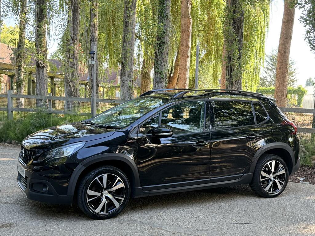 Peugeot 2008 Gt Line Black #3