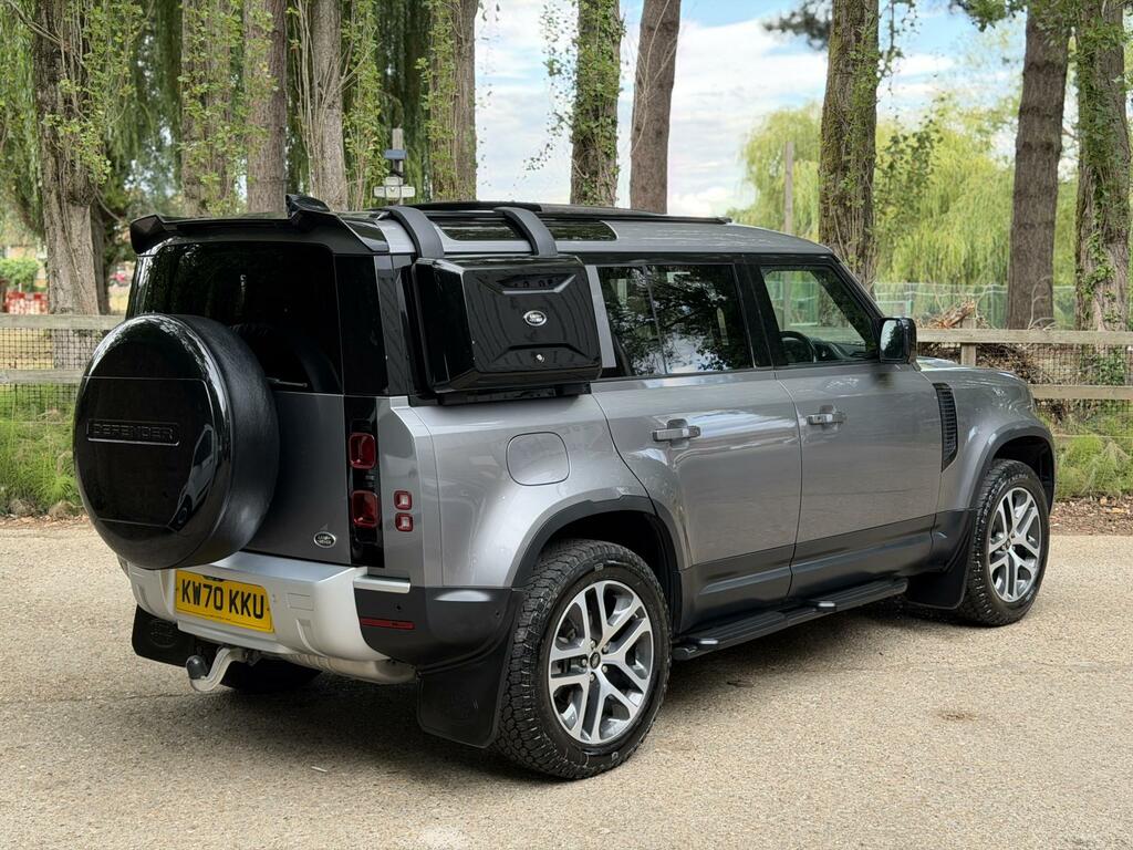 Land Rover Defender 110 Defender Hse D Black #12