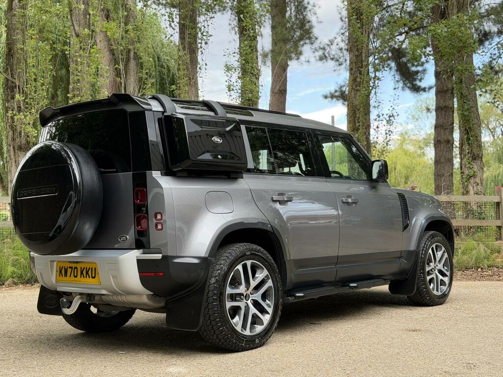 Land Rover Defender 110 Defender Hse D Black #9