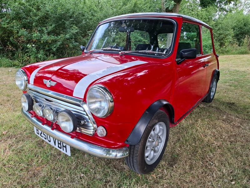 Austin MINI Shorty U8365 Red #20