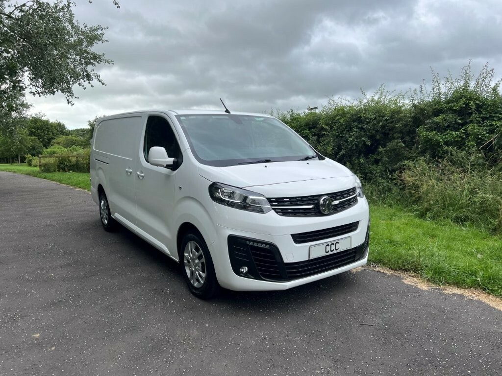 Vauxhall Vivaro 1.5 Turbo D 2900 Sportive 100 L2h1 White