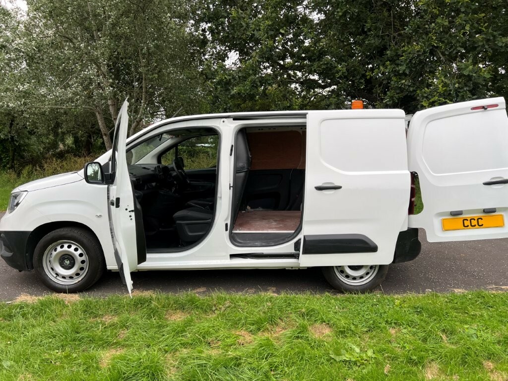 Vauxhall Combo 1.2I Turbo 130 Ps Elite 7 Seat Mpv Grey #10