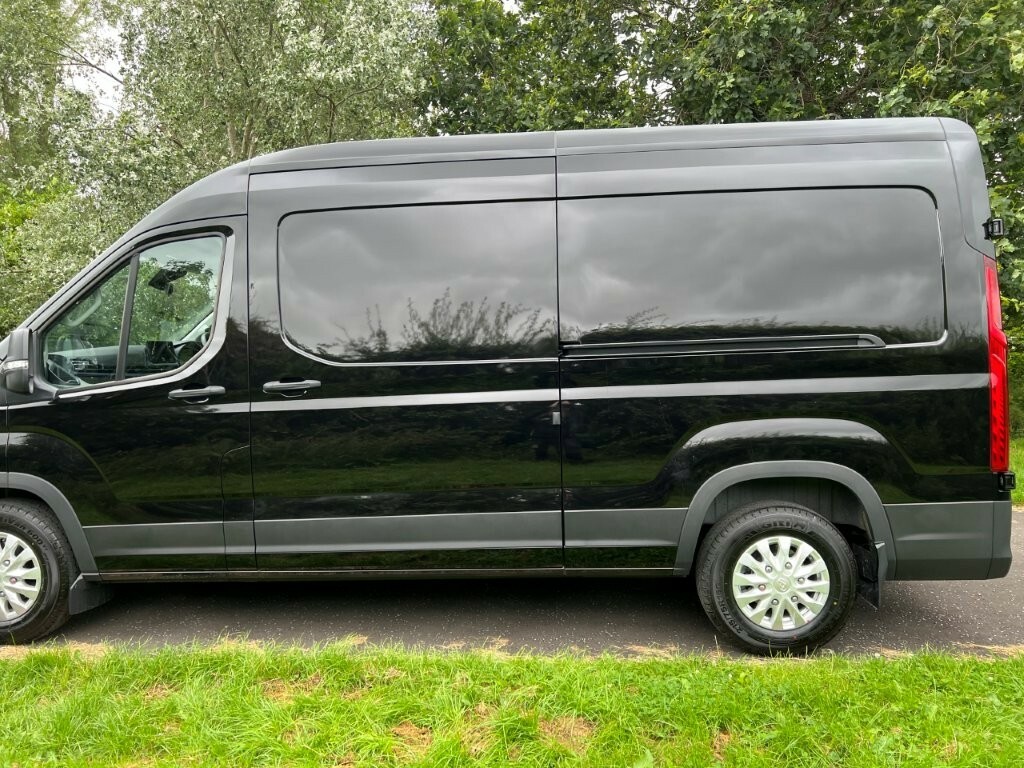 Maxus Deliver 9 2.0 150 Lux Fwd High Roof L3h2 Lwb Black #6